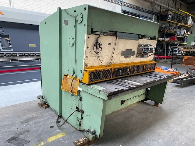 Jean perrot ph 2016, 2000x16mm guillotine shears - afbeelding 12 van  20