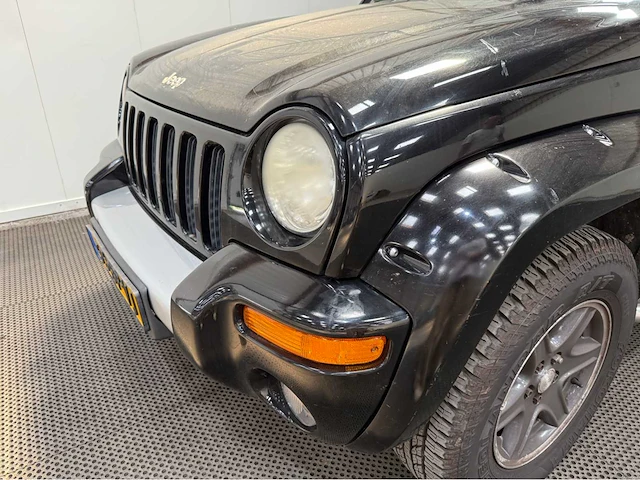 Jeep - cherokee - bedrijfswagen - 2004 - afbeelding 3 van  34