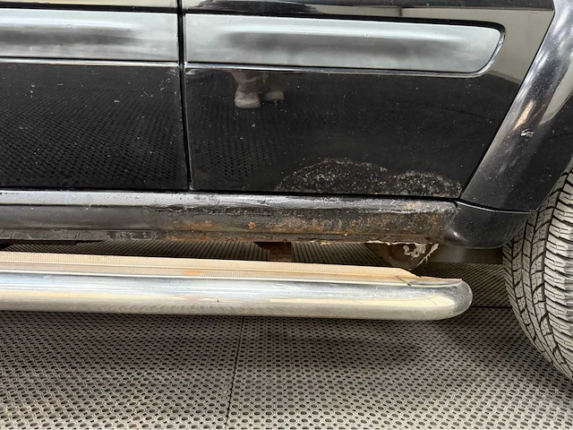 Jeep - cherokee - bedrijfswagen - 2004 - afbeelding 15 van  34