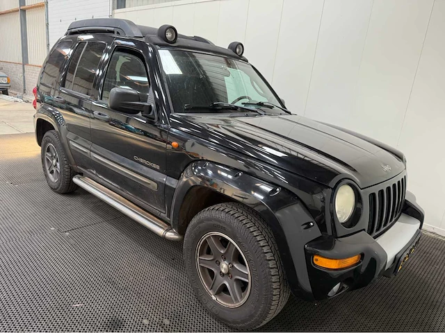Jeep - cherokee - bedrijfswagen - 2004 - afbeelding 31 van  34