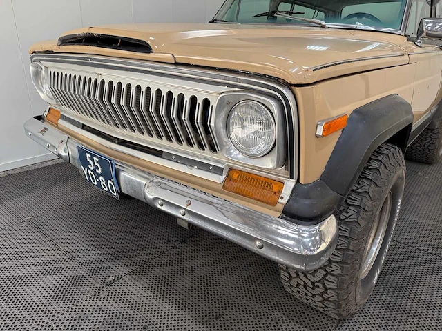 Jeep - cherokee - chief widetrack - v8 - lpg - 4x4 - oldtimer - 1977 - afbeelding 6 van  44