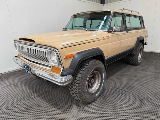 Jeep - cherokee - chief widetrack - v8 - lpg - 4x4 - oldtimer - 1977 - afbeelding 1 van  44