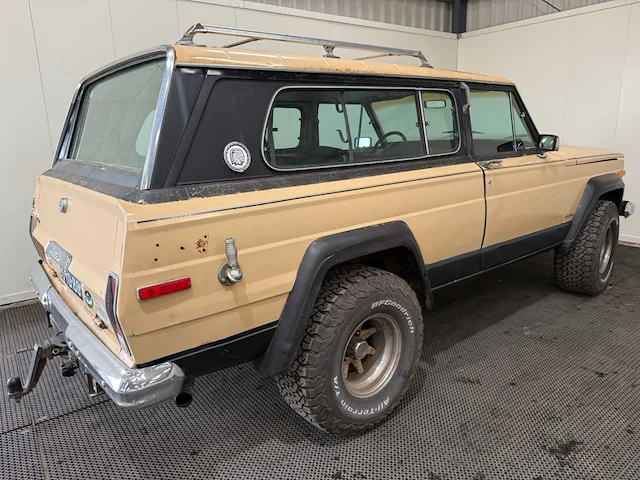 Jeep - cherokee - chief widetrack - v8 - lpg - 4x4 - oldtimer - 1977 - afbeelding 43 van  44