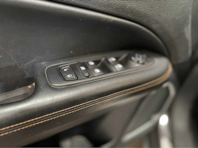 Jeep - compass - personenauto - 2019 - afbeelding 14 van  31