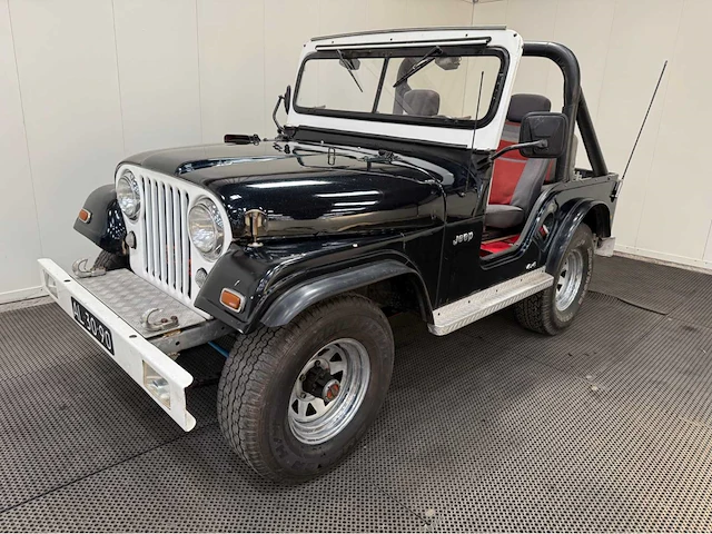 Jeep - willys - 4x4 - oldtimer - 1958 - afbeelding 29 van  34