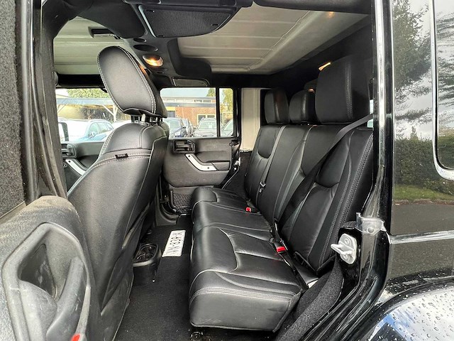 Jeep - wrangler - 2.8 crd rubicon - vn-839-x - afbeelding 18 van  29