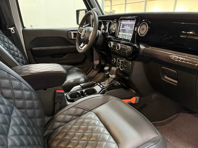 Jeep - wrangler - brute - personenauto - 2021 - afbeelding 18 van  42