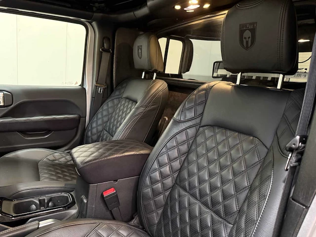 Jeep - wrangler - brute - personenauto - 2021 - afbeelding 19 van  42