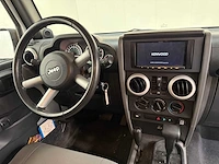 Jeep - wrangler unlimited - 3.8 v6 - personenauto - 2009 - afbeelding 10 van  36