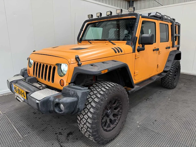 Jeep - wrangler unlimited - 3.8 v6 - personenauto - 2009 - afbeelding 1 van  36