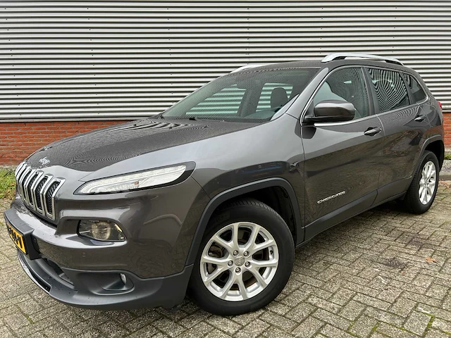 Jeep cherokee 2.0 longtitude; rd-144-v - afbeelding 1 van  29