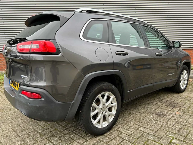 Jeep cherokee 2.0 longtitude; rd-144-v - afbeelding 24 van  29