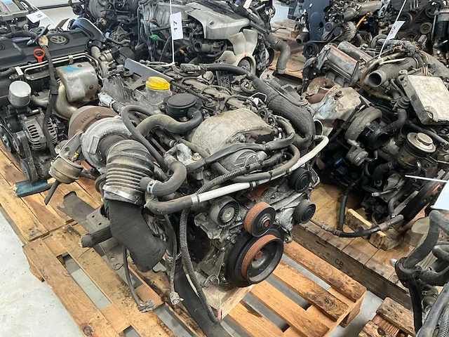 Jeep cherokee 2.0cdr automotor - afbeelding 4 van  6