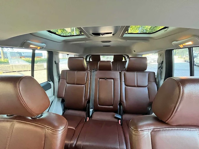 Jeep commander 4.7 v8 laredo, automaat, 52-tt-kh - afbeelding 2 van  17