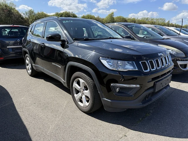 Jeep compass 1.4 turbo 4x2 longitude business 140, 2018 - afbeelding 21 van  27