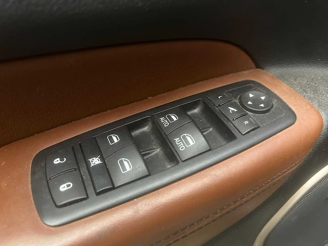 Jeep grand cherokee 3.0 crd summit - 2017 | nd-901-h - afbeelding 5 van  39