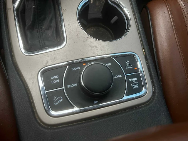 Jeep grand cherokee 3.0 crd summit - 2017 | nd-901-h - afbeelding 17 van  39