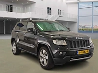 Jeep grand cherokee 3.6 overland 2011 | 94-nxz-9 - afbeelding 12 van  24