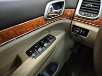 Jeep grand cherokee 3.6 overland 2011 | 94-nxz-9 - afbeelding 11 van  24