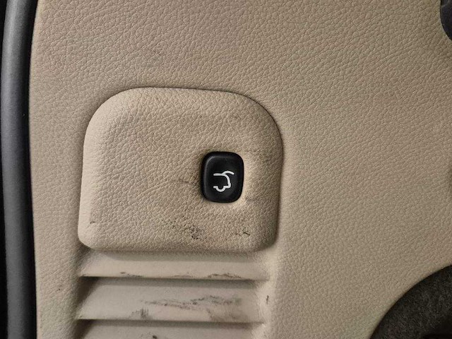 Jeep grand cherokee 3.6 overland 2011 | 94-nxz-9 - afbeelding 16 van  24