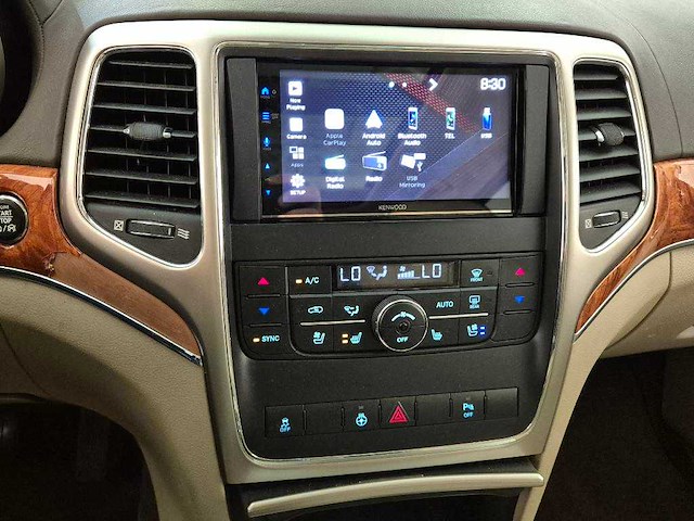 Jeep grand cherokee 3.6 overland 2011 | 94-nxz-9 - afbeelding 8 van  24