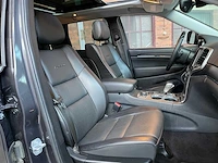 Jeep grand cherokee 3.6 v6 summit 286pk 2017, h-391-xd - afbeelding 33 van  42