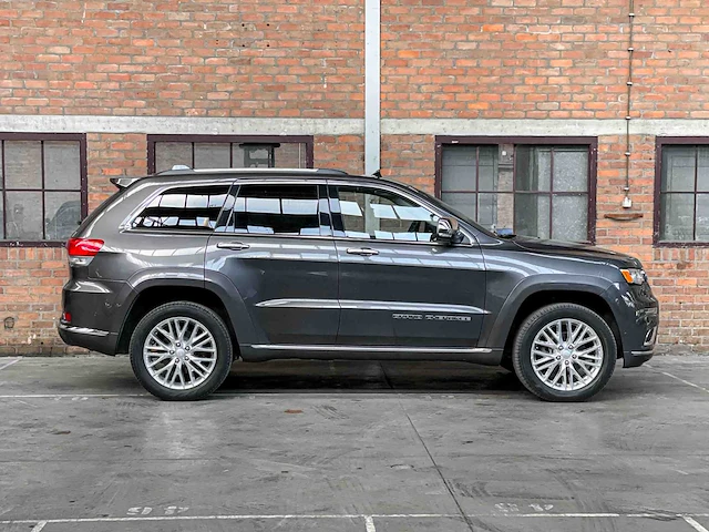 Jeep grand cherokee 3.6 v6 summit 286pk 2017, h-391-xd - afbeelding 41 van  42