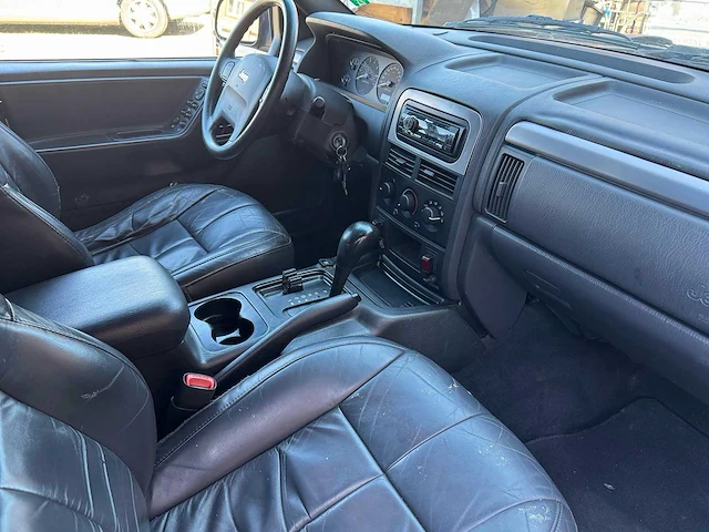 Jeep grand cherokee 4.0i limited 4x4 automaat 51-rz-vt - afbeelding 5 van  14