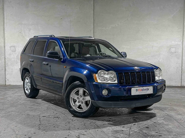 Jeep grand cherokee 4.7 v8 laredo 231pk 2005, 85-zp-vb youngtimer - afbeelding 36 van  39