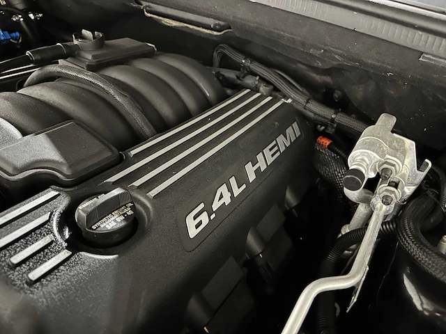 Jeep grand cherokee 6.4 v8 srt8 468pk 2014, vh-541-b bedrijfswagen - afbeelding 43 van  49