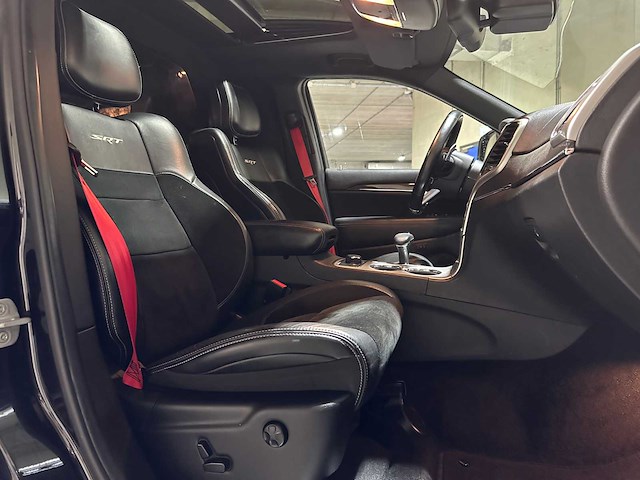 Jeep grand cherokee 6.4 v8 srt8 468pk 2014, vh-541-b bedrijfswagen - afbeelding 40 van  49