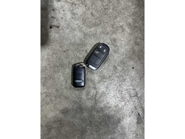 Jeep grand cherokee 6.4 v8 srt8 468pk 2014, vh-541-b bedrijfswagen - afbeelding 44 van  49