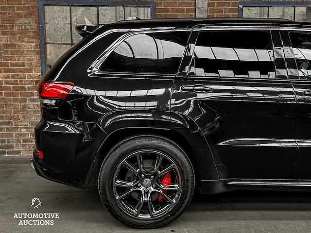 Jeep grand cherokee srt8 6.4 v8 468pk 2014 -orig. nl-, vh-541-b - afbeelding 2 van  57