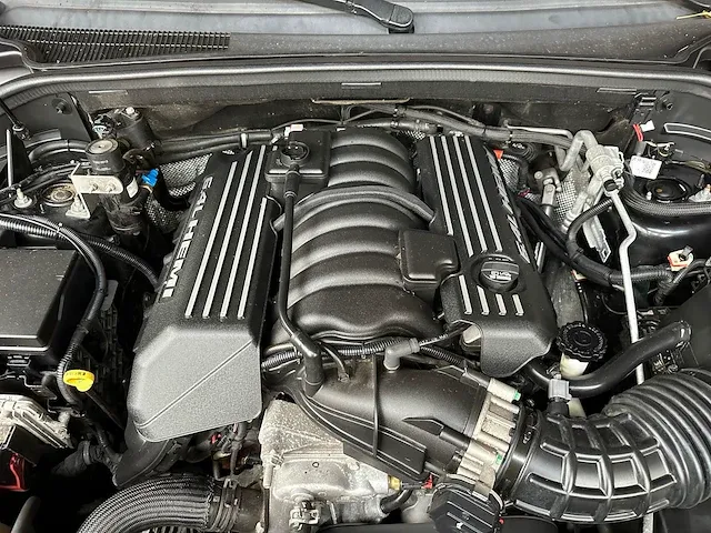 Jeep grand cherokee srt8 6.4 v8 468pk 2014 -orig. nl-, vh-541-b - afbeelding 51 van  57