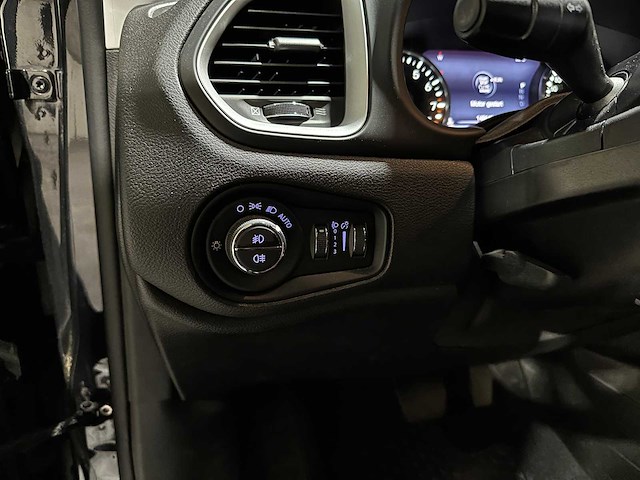 Jeep renegade 1.4 multiair limited 140pk 2017, nn-057-p - afbeelding 14 van  43