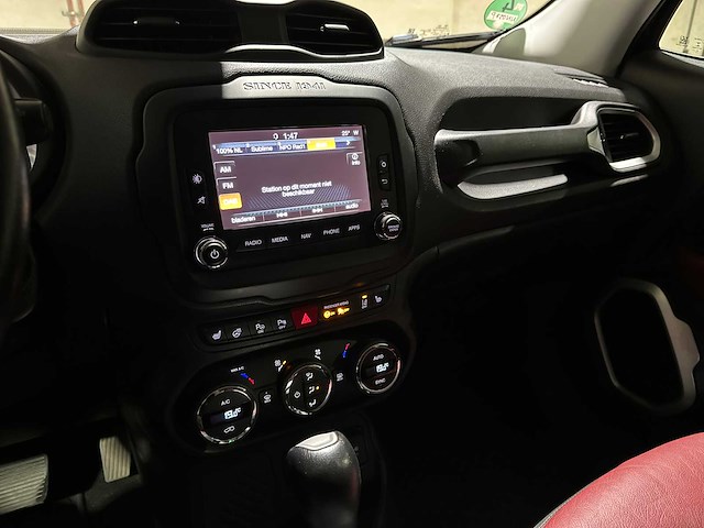 Jeep renegade 1.4 multiair limited 140pk 2017, nn-057-p - afbeelding 22 van  43