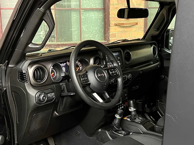 Jeep wrangler 2.0 t sport 2018 - afbeelding 13 van  44