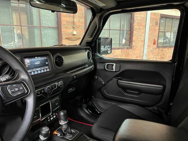 Jeep wrangler 2.0 t sport 2018 - afbeelding 15 van  44