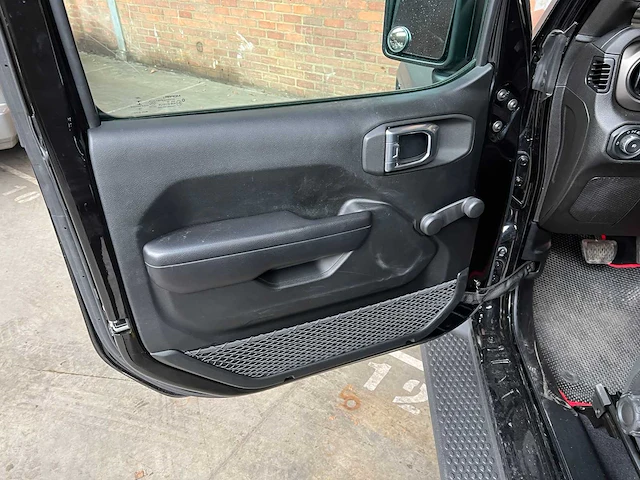 Jeep wrangler 2.0 t sport 2018 - afbeelding 27 van  44