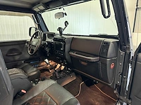 Jeep wrangler 2.4i softtop 4x4 j-897-zj - afbeelding 2 van  20
