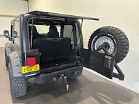 Jeep wrangler 2.4i softtop 4x4 j-897-zj - afbeelding 13 van  20