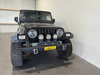 Jeep wrangler 2.4i softtop 4x4 j-897-zj - afbeelding 19 van  20