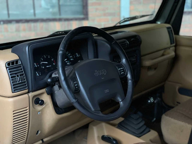 Jeep wrangler 2.5i softtop + hardtop 118pk 1998, n-946-bp - afbeelding 30 van  60