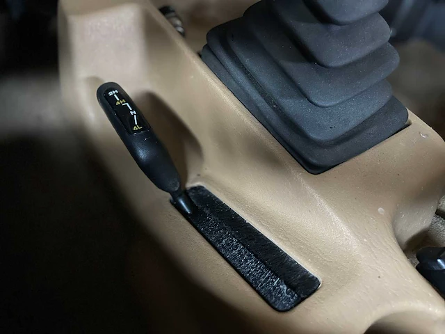 Jeep wrangler 2.5i softtop + hardtop 118pk 1998, n-946-bp - afbeelding 40 van  60