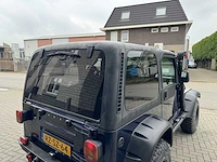 Jeep wrangler 4.0 l personenauto - afbeelding 3 van  24