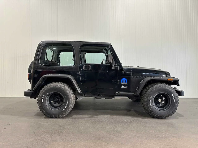 Jeep wrangler 4.0i 4x4 hardtop r-965-lb - afbeelding 12 van  15