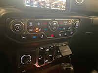 Jeep wrangler unlimited 2.0 4xe plug-in hybrid 80th anniversary 2021 | 68-60*36 - afbeelding 21 van  38