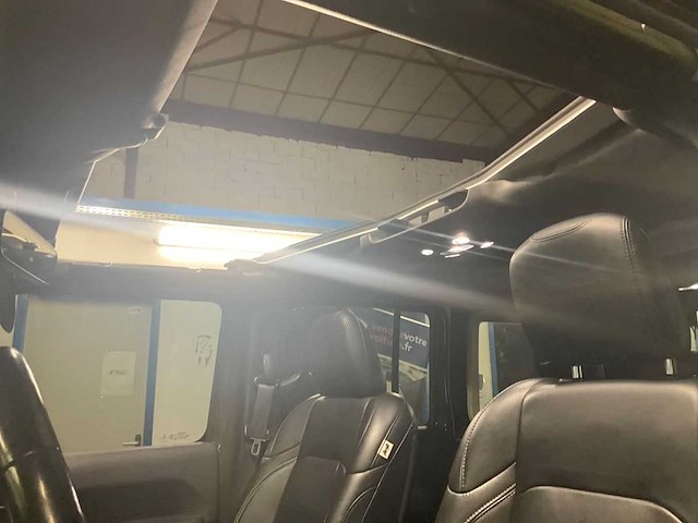 Jeep wrangler unlimited 2.0 4xe plug-in hybrid 80th anniversary 2021 | 68-60*36 - afbeelding 36 van  38