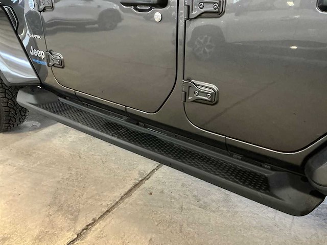 Jeep wrangler unlimited 2.0 4xe plug-in hybrid first edition 2021 - afbeelding 22 van  44
