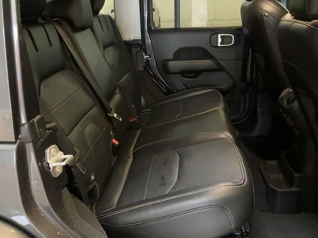 Jeep wrangler unlimited 2.0 4xe plug-in hybrid first edition 2021 - afbeelding 31 van  44